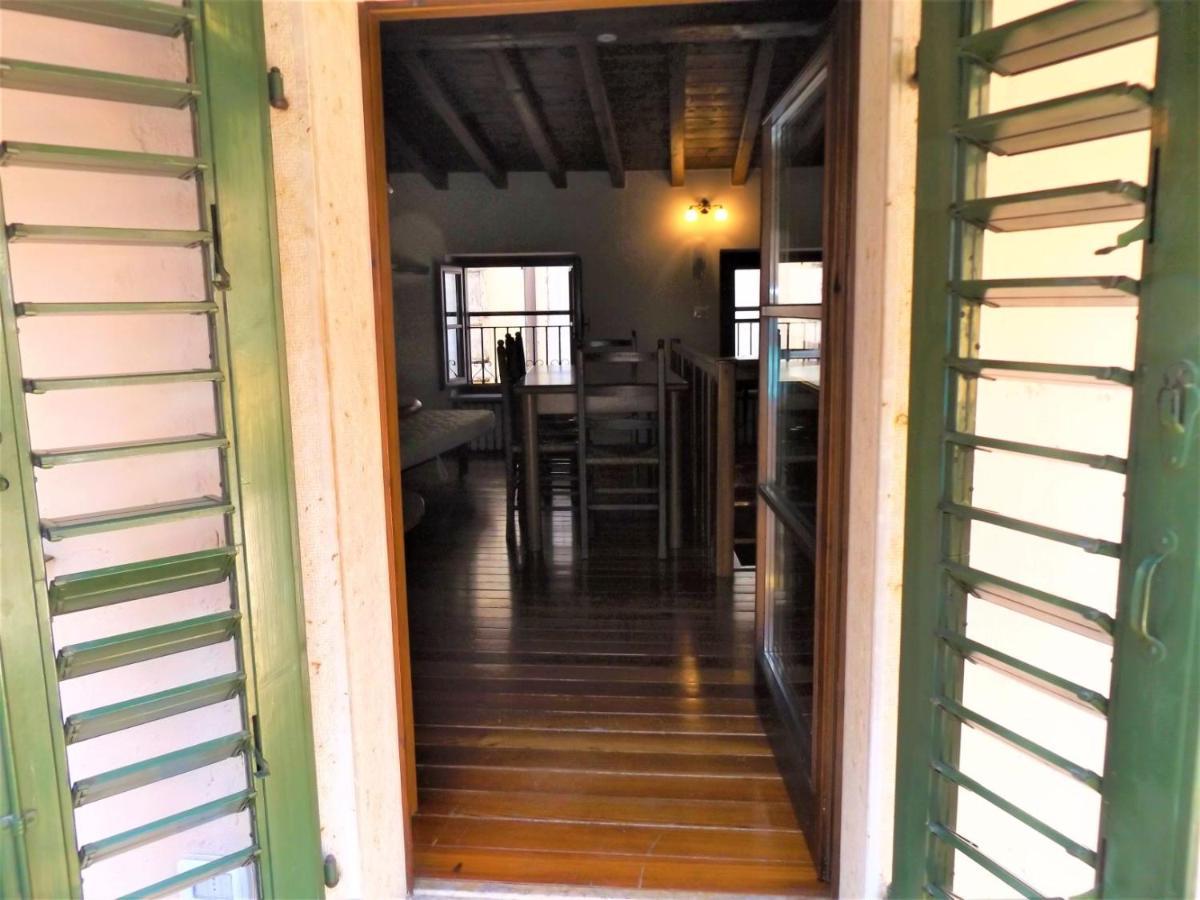 Casa Catullo Βίλα Γκάρντα Εξωτερικό φωτογραφία